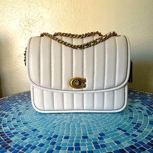 Coach Madison Shoulder Bag With Quilting in chalk